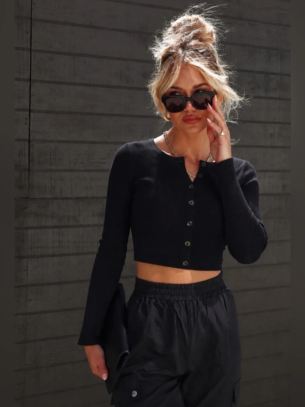 ARITZIA WILFRED Long Sleeve Button Up Camisole Cropped Cardigan Top